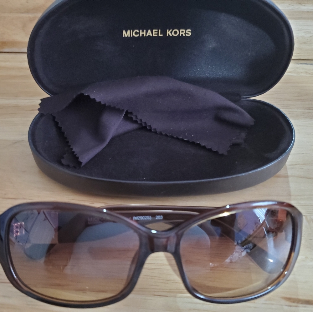 Michael Kors Sun Glasses with case